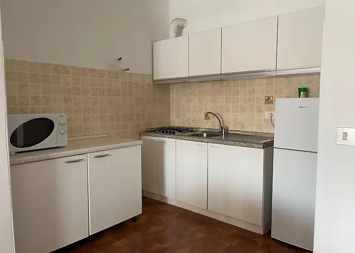 Apartment Near Shops And *